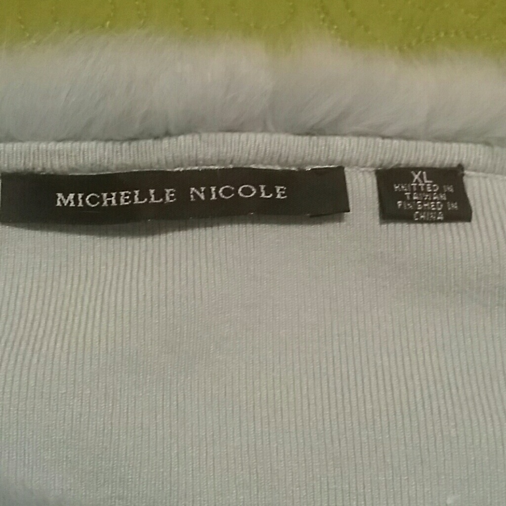 Sweater Top - Picture 4 of 4